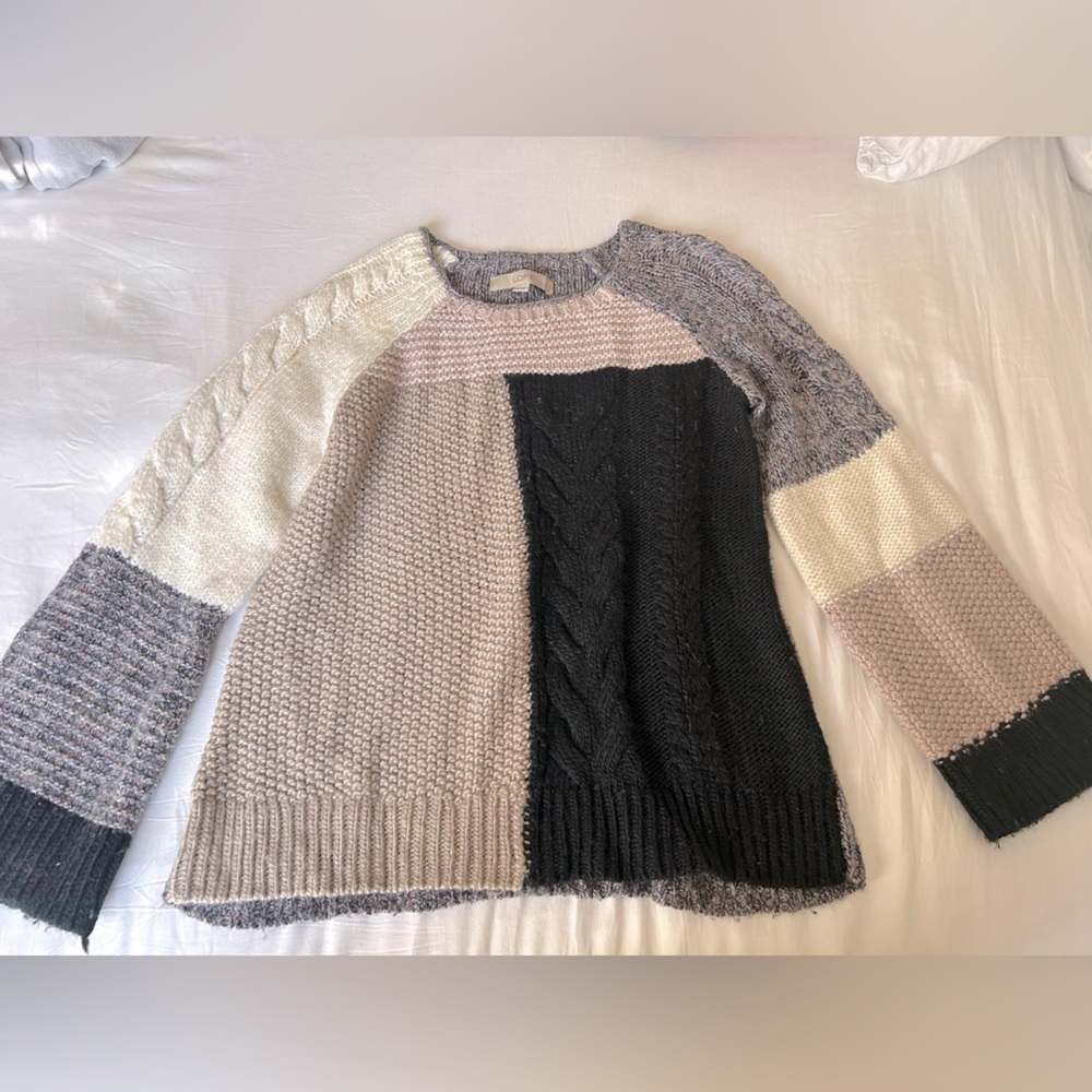LOFT Color Block Sweater w Flared Sleeves - XS